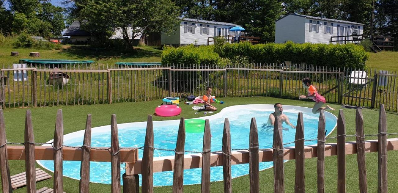 Stacaravan 6 Persoons - Camping Le Soustran Neuvic  Exterior foto